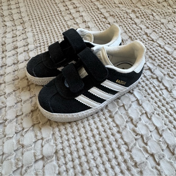 adidas | Shoes | Adidas Sneakers Toddler 7c Gazelle Black Velcro Suede Cool  | Poshmark